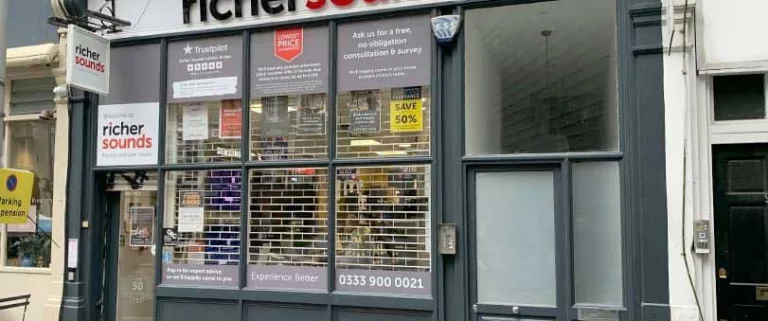 Richer sounds store front